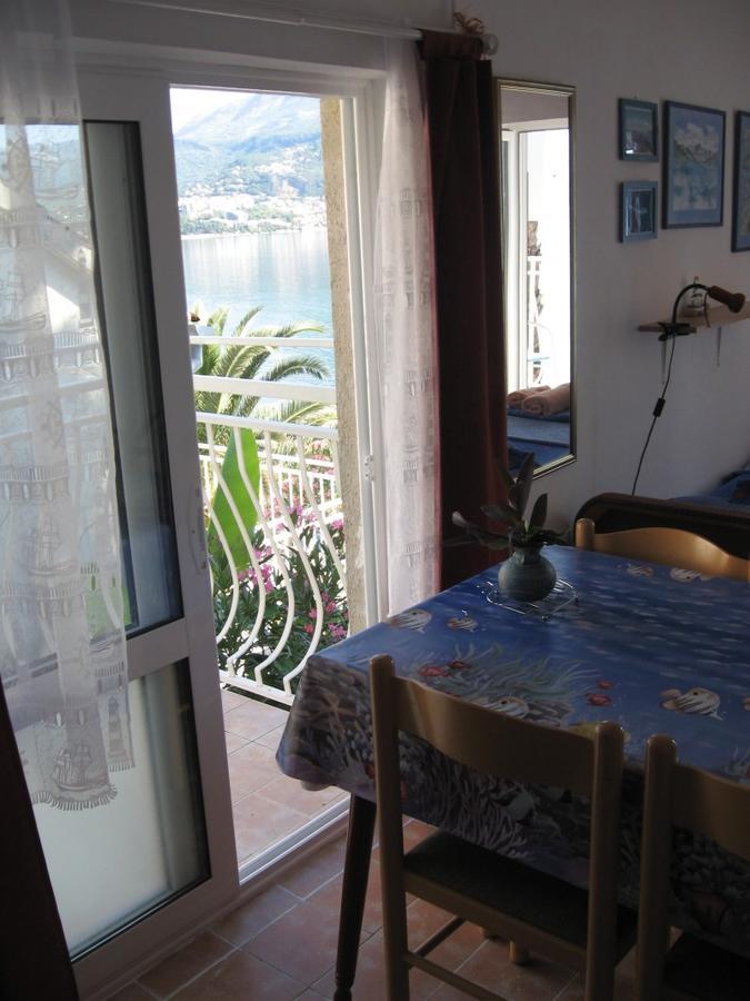 Apartment "I Love Njivice" Herceg Novi Exteriör bild