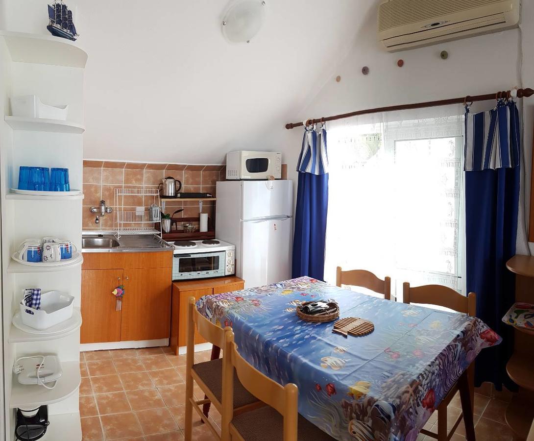 Apartment "I Love Njivice" Herceg Novi Exteriör bild