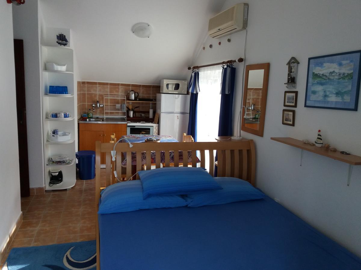 Apartment "I Love Njivice" Herceg Novi Exteriör bild