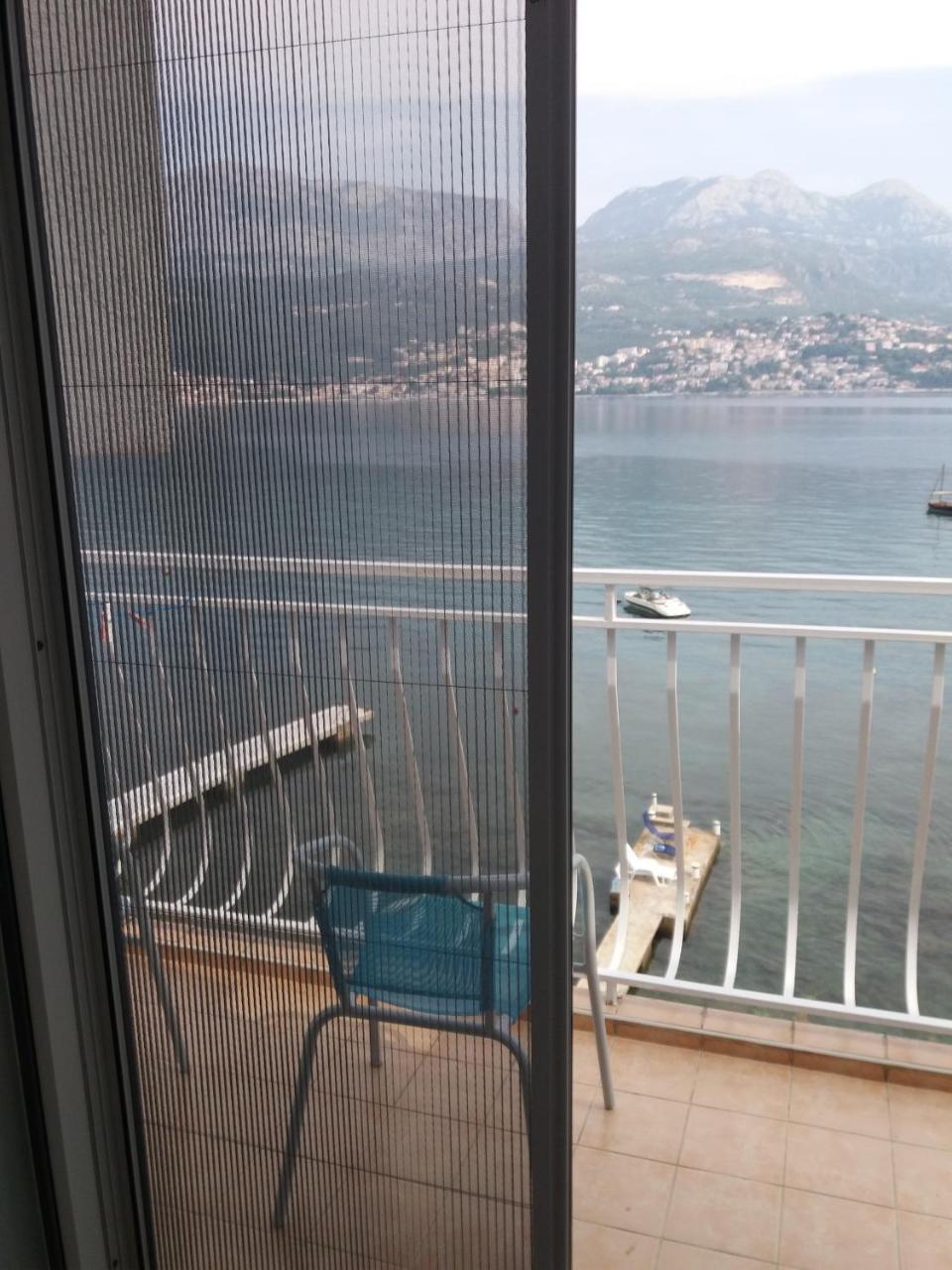 Apartment "I Love Njivice" Herceg Novi Exteriör bild